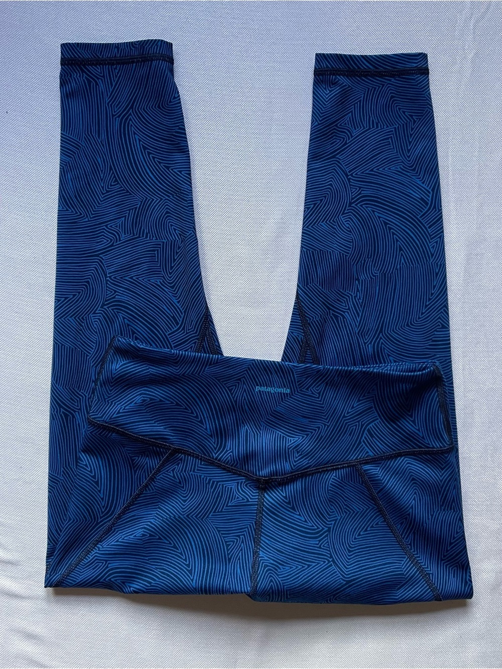 Patagonia S Bright Blue Navy  Printed Active Leggings